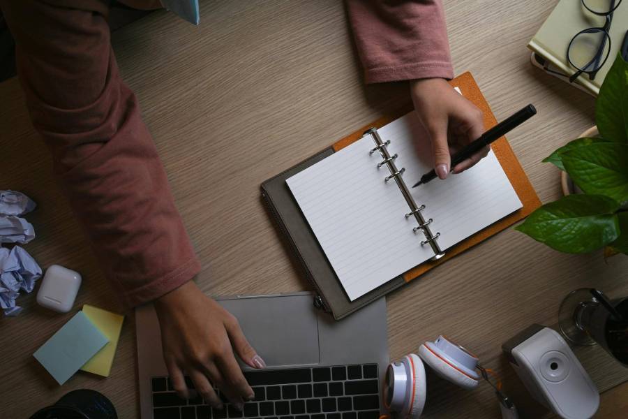 Jak wygląda planowanie pracy copywritera w codziennej praktyce?
